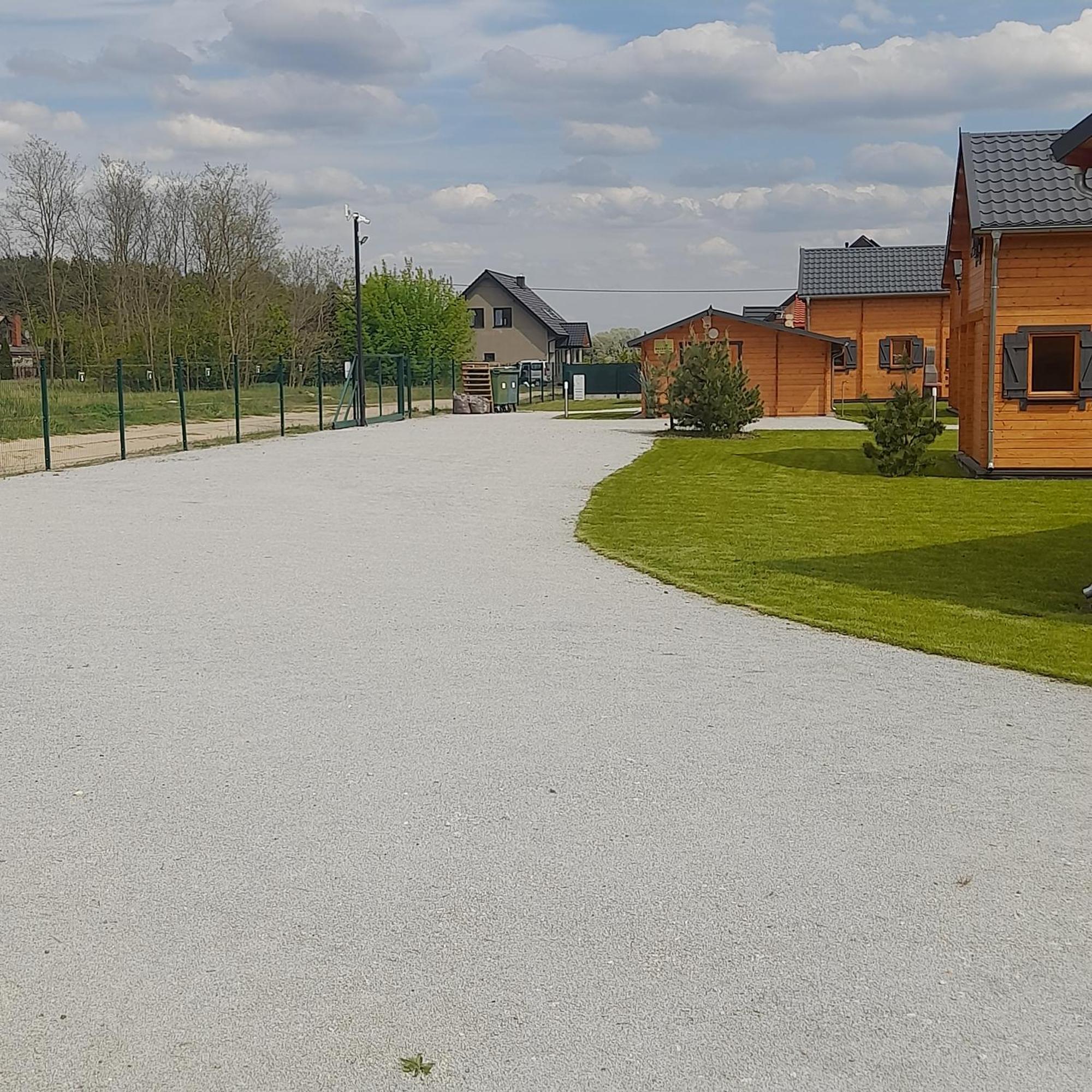 Villa Osada Gardenia Ślesin Esterno foto